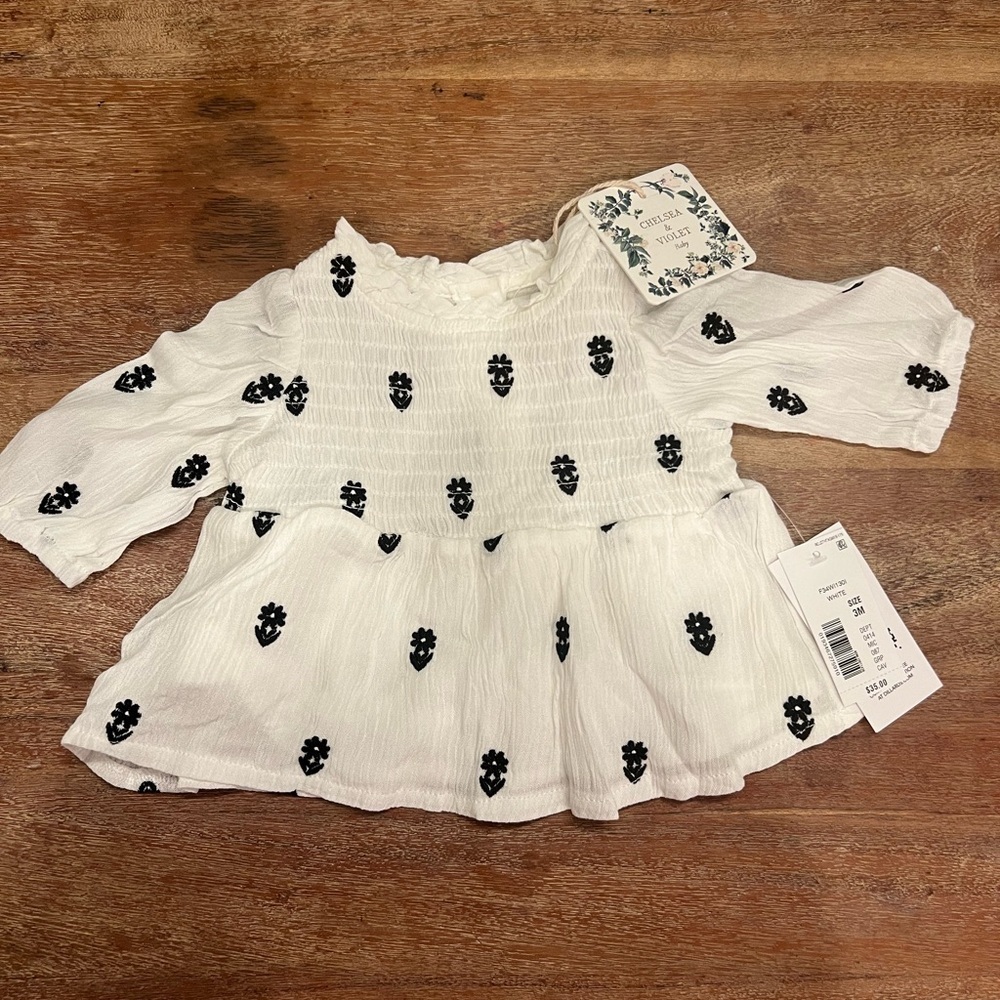 NWT Chelsea and Violet Long Sleeve Dot Woven Round Neck Top size 3 months